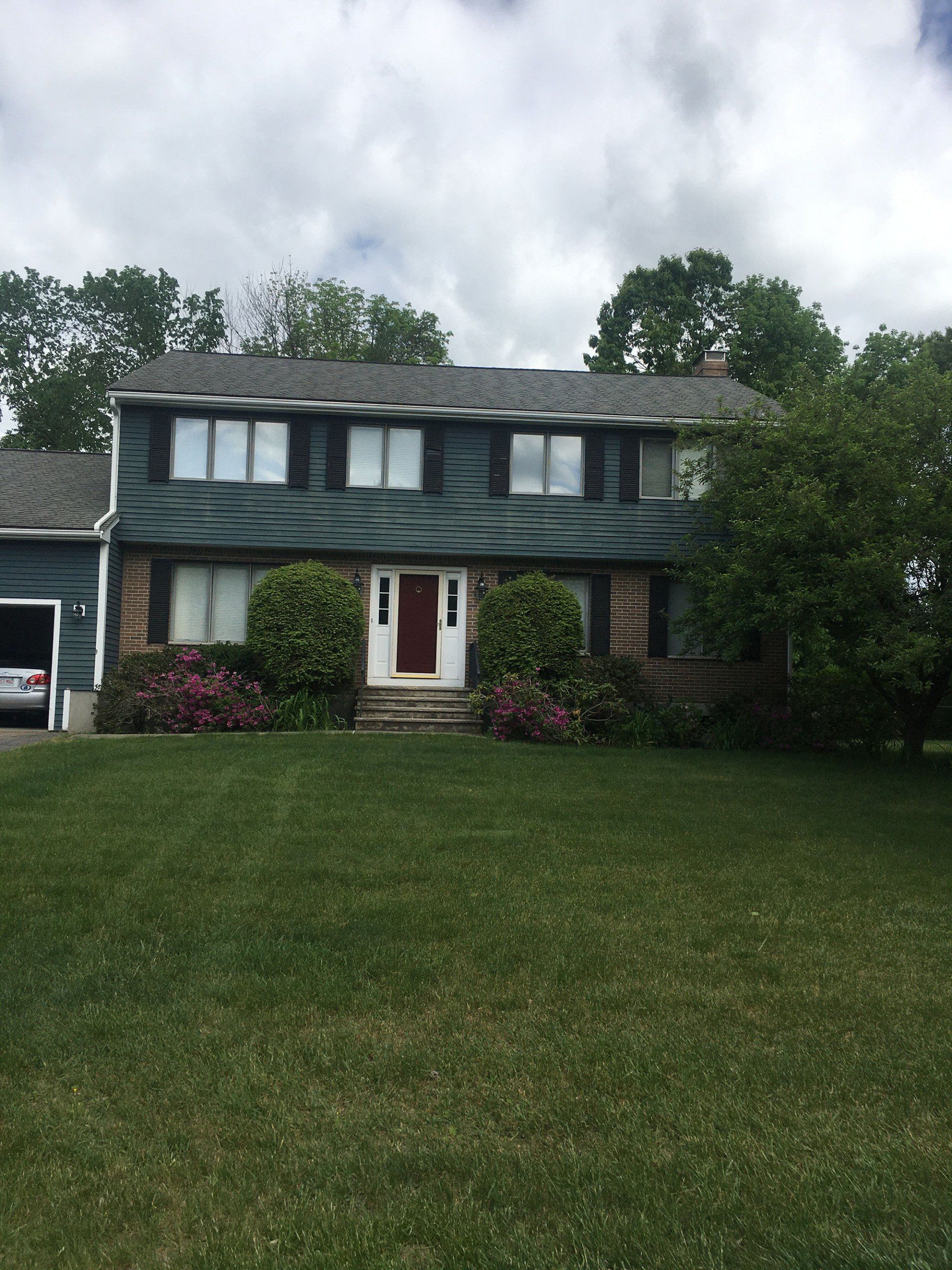 Work photo from Roofers Edge & Siding Inc.'s gallery