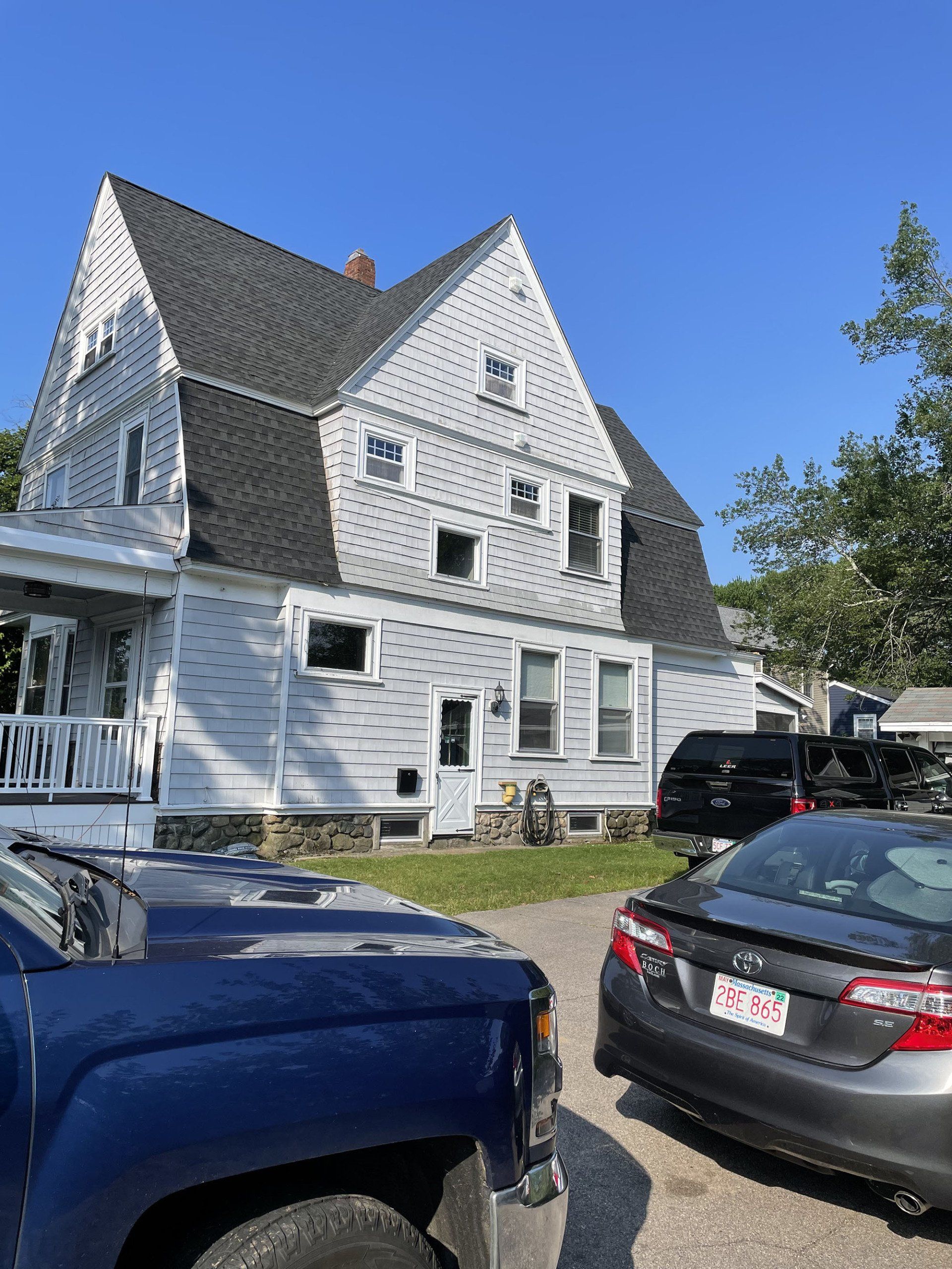 Work photo from Roofers Edge & Siding Inc.'s gallery
